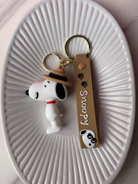 Llavero de snoppy - imagen 1